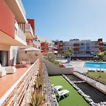 公寓 Puerto Santiago Pool Terrace 圣地亚哥港