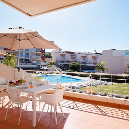 公寓 Puerto Santiago Pool Terrace 圣地亚哥港